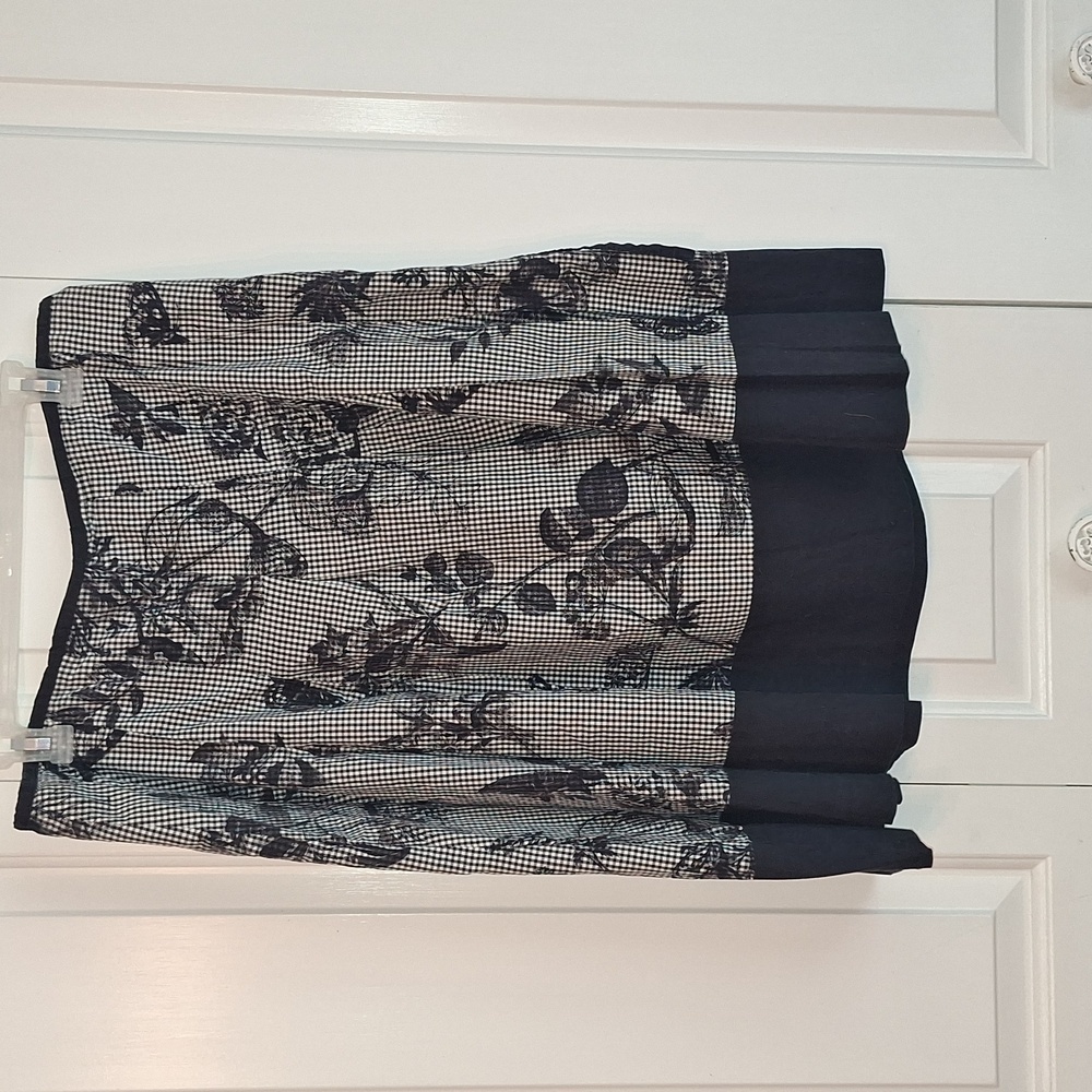 Pleated Skirt